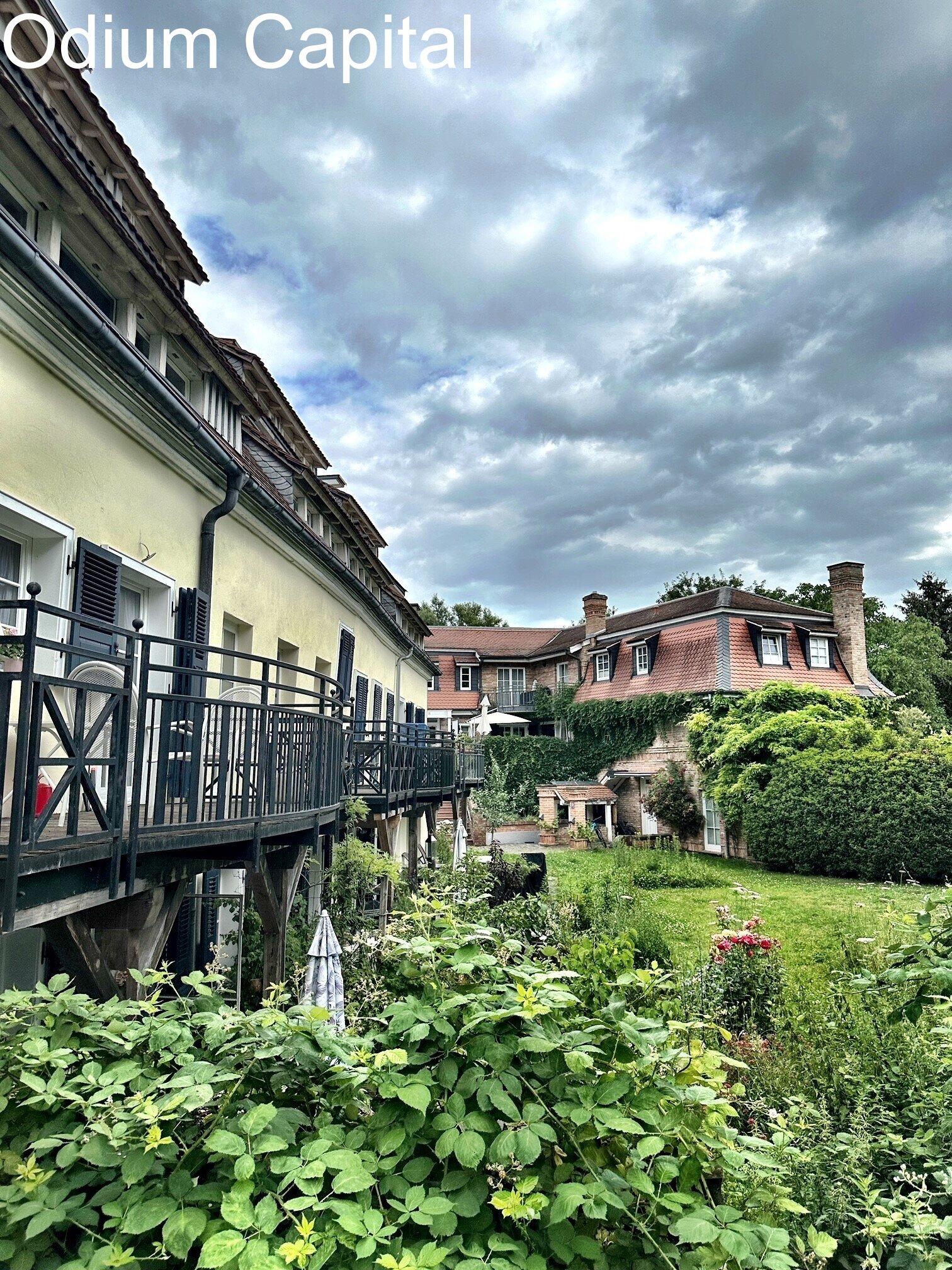 FRANKFURT Designer-Luxuswohnung in toller Lage FRANKFURT Designer-Luxuswohnung in toller Lage